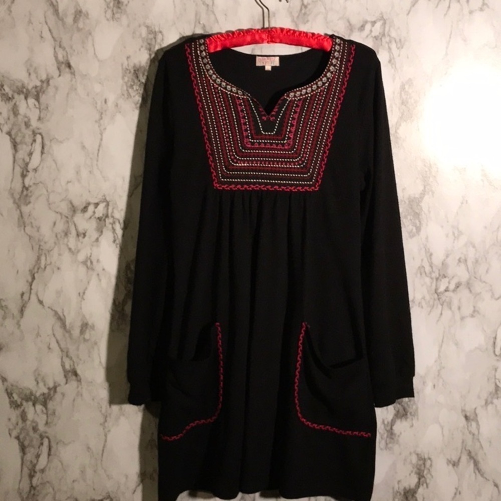 Black Funky People knit embroidered dress large
